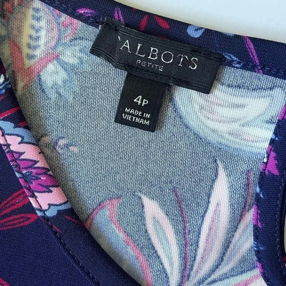 NWOT Talbots Navy and Pink Paisley Fit and Flare Dress Women Size 4 Peti… - Picture 5 of 9